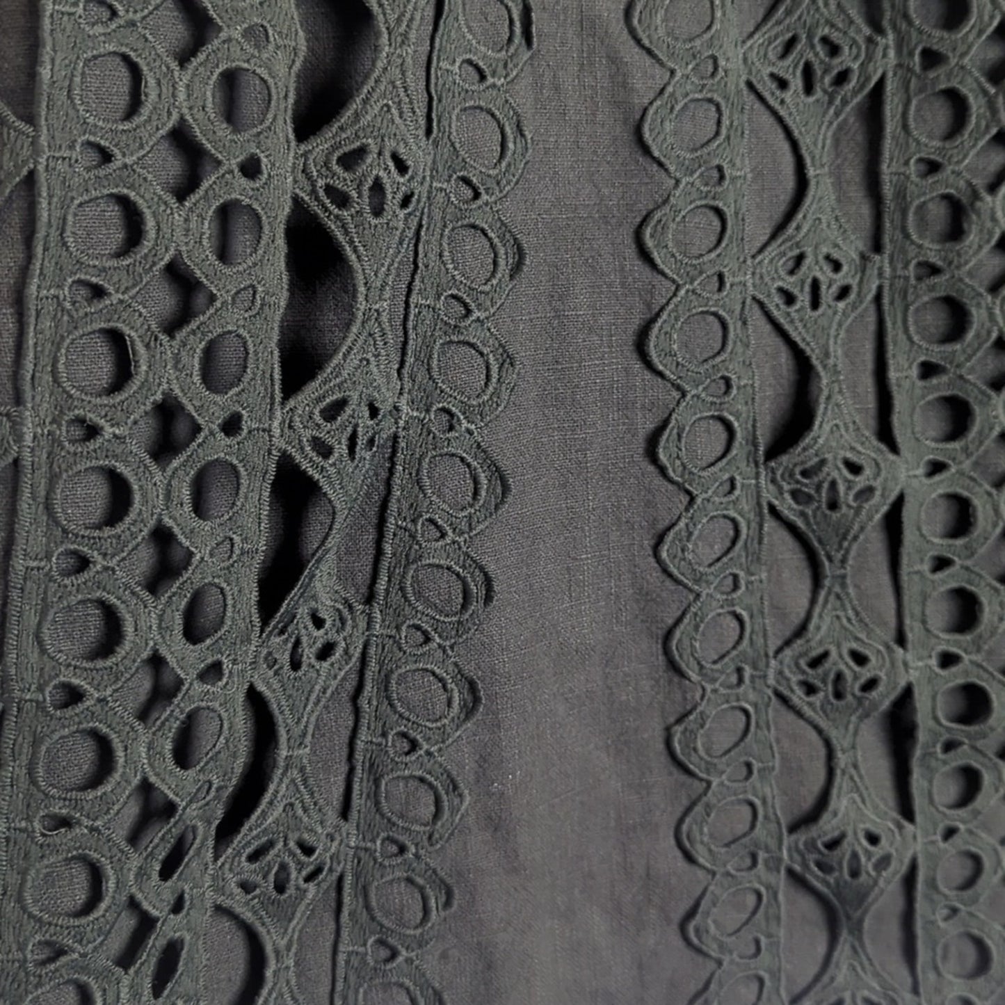 Dinah Crochet Overlay Skirt Khaki Green Women's Size 10