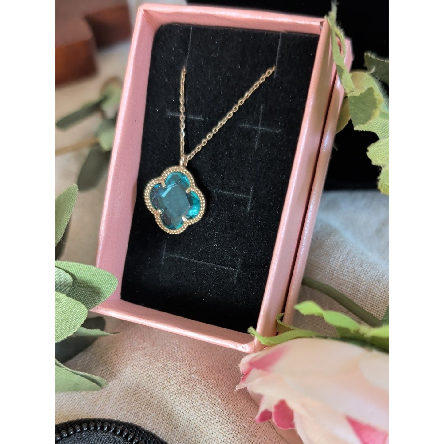 Dyadema Italy Sterling Silver Blue Quartz Quatrefoil Clover Pendant Necklace