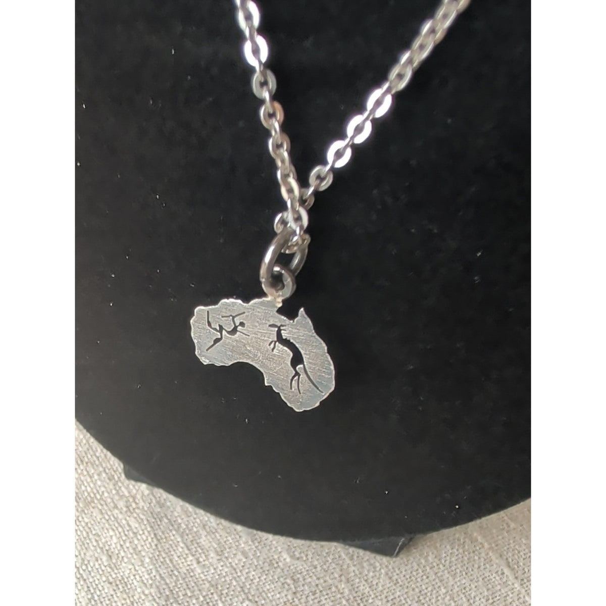 Vintage Handmade Sterling Silver Australia Kangaroo Pendant 925 Italy Necklace
