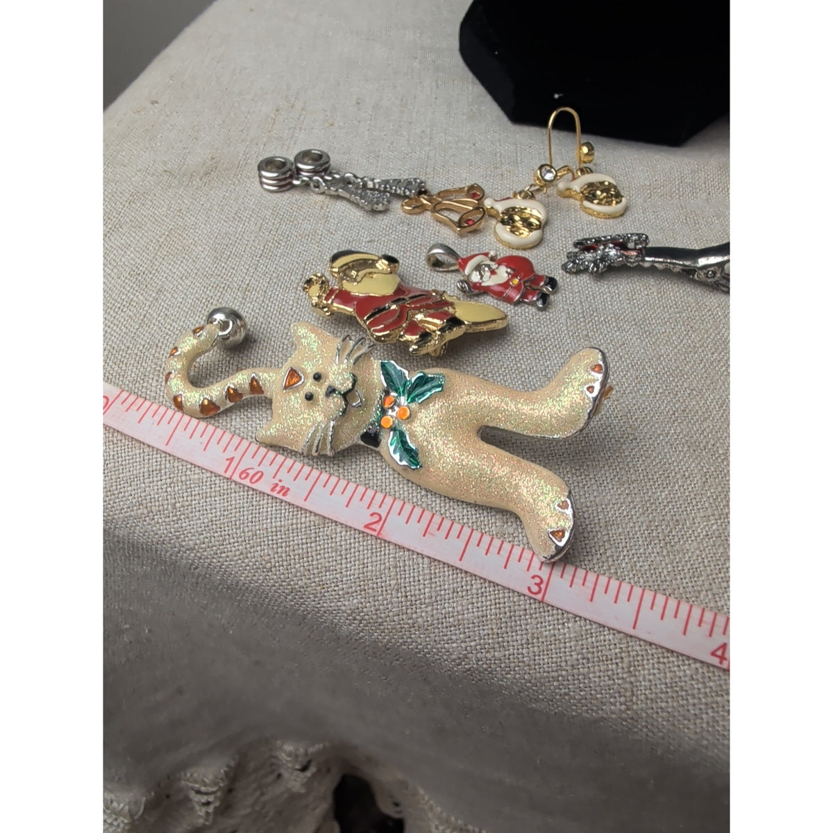Vintage Christmas Santa Holiday Brooch Charm & Earring Set