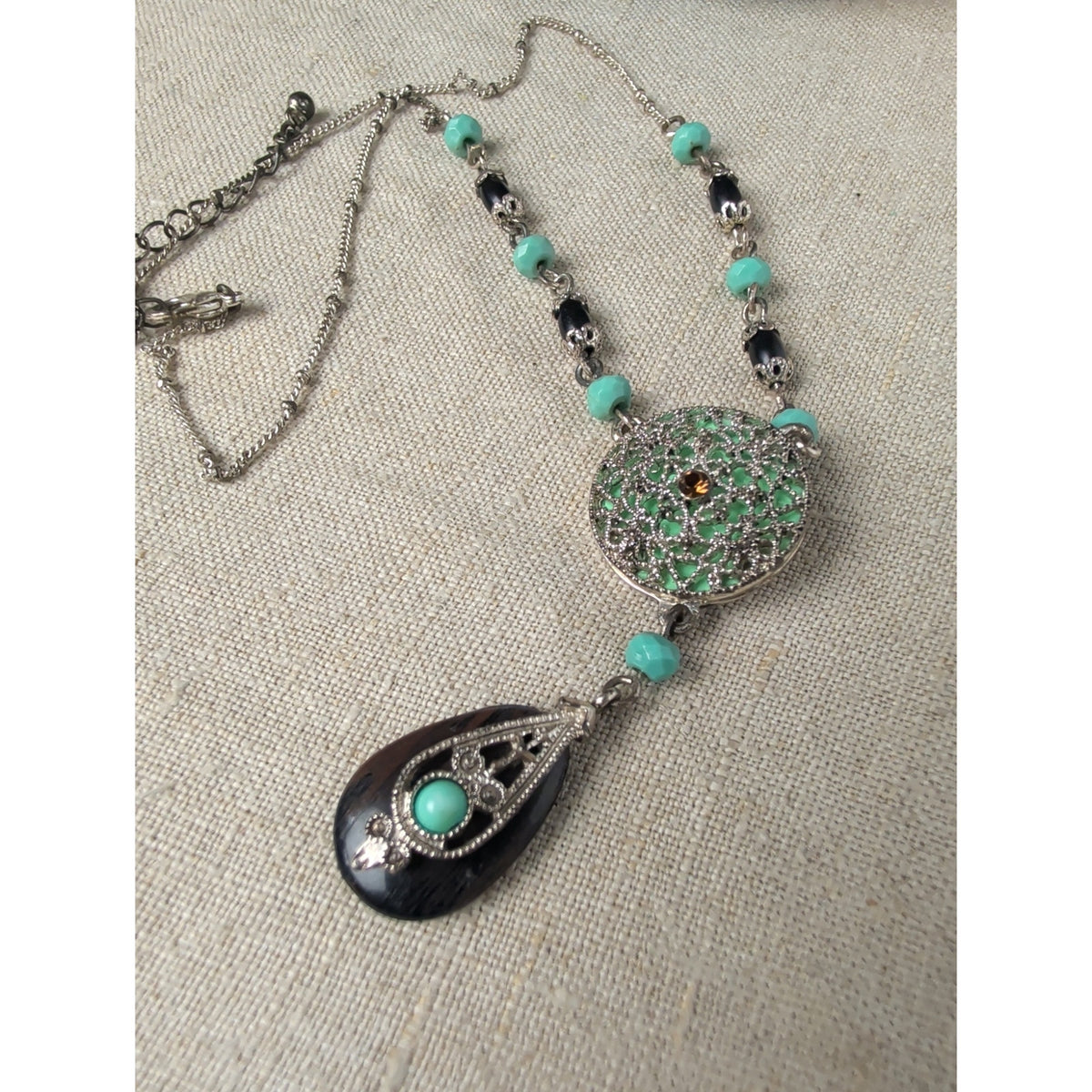 Romantic Vintage Revival Avon Ornate Drop Pendant Necklace