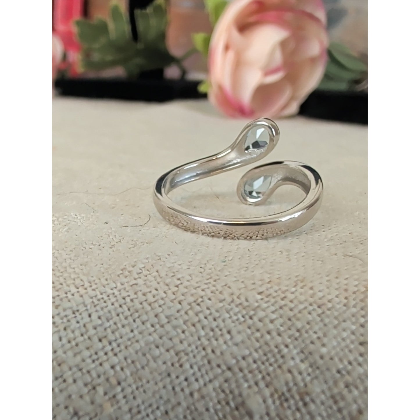 Sterling Silver Aquamarine Toi et Moi Bypass Ring