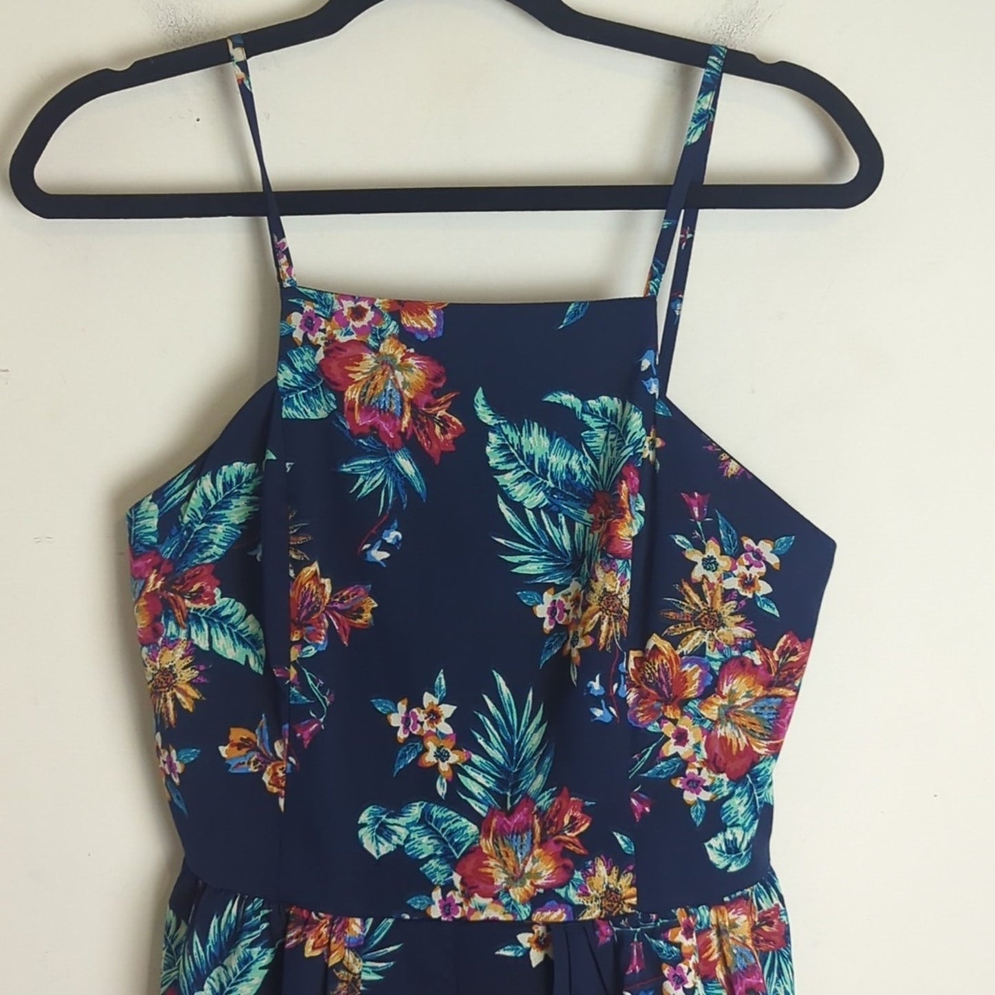 Beachy Maxi Spaghetti Strap Floral Maxi Dress High- Low Shorts Size M