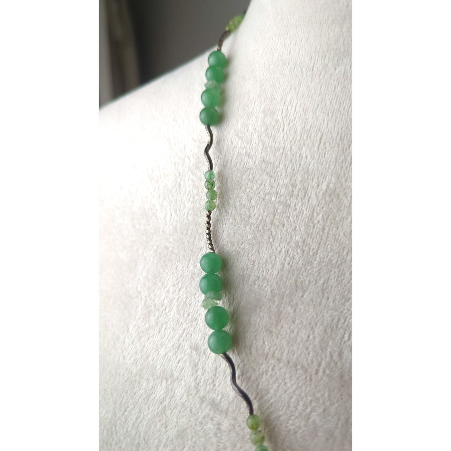 Vintage Handcrafted Sterling Silver & Green Aventurine Artisan Necklace Gemstone