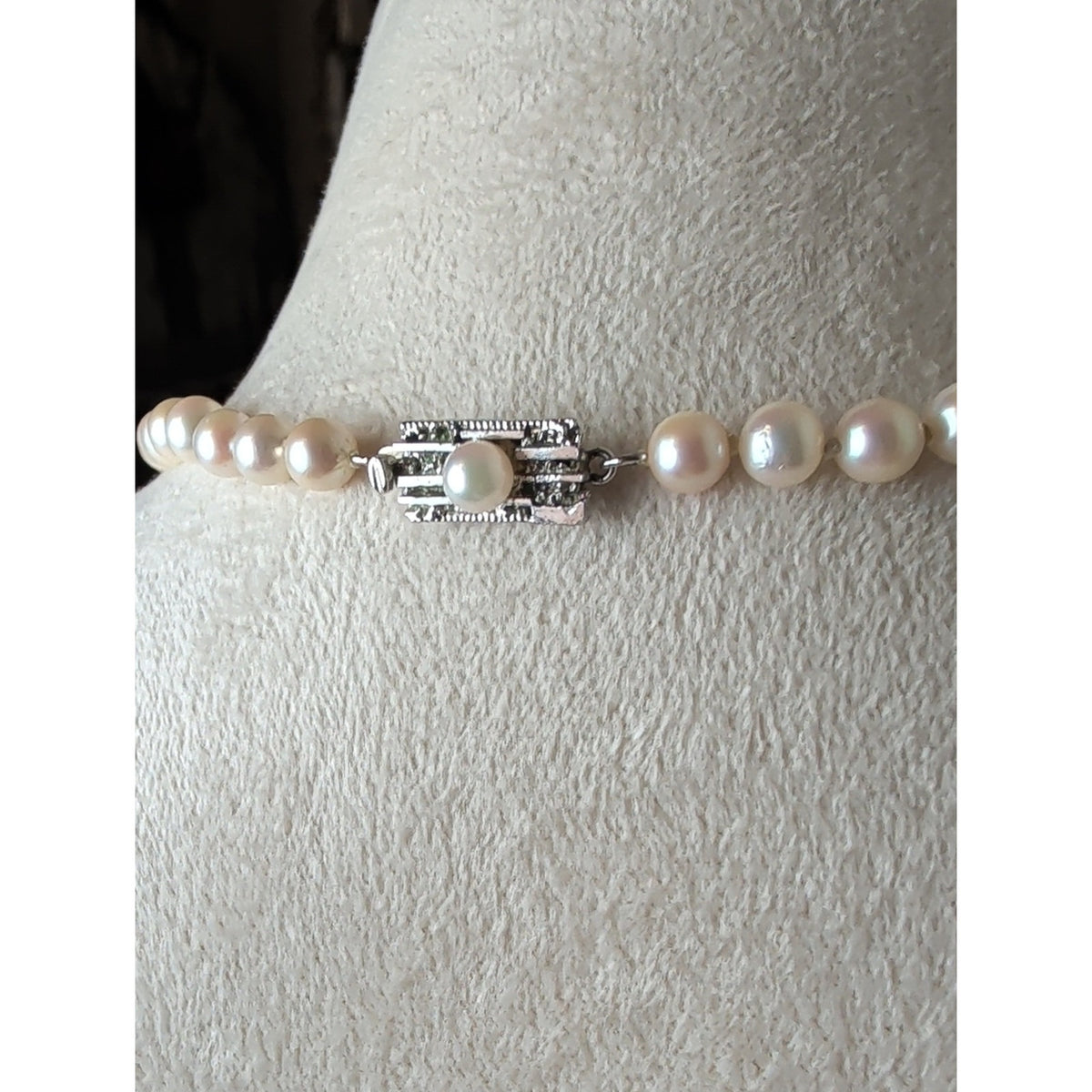 Vintage Genuine Cultured Pearl Necklace Sterling Silver Box Clasp 26"
