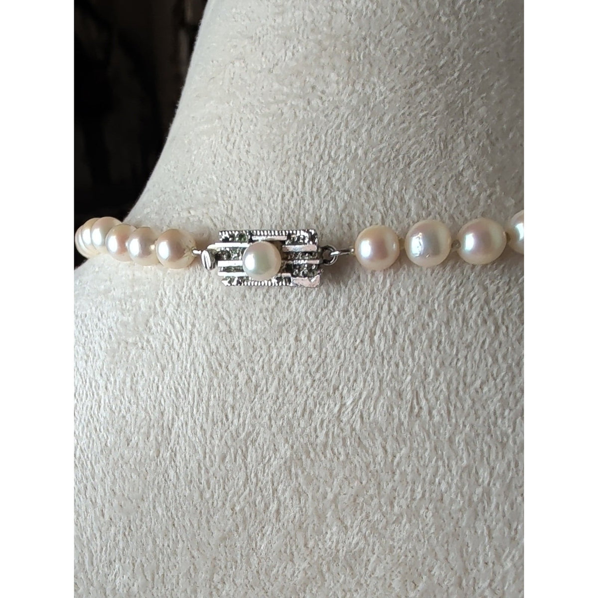 Vintage Genuine Cultured Pearl Necklace Sterling Silver Box Clasp 26"
