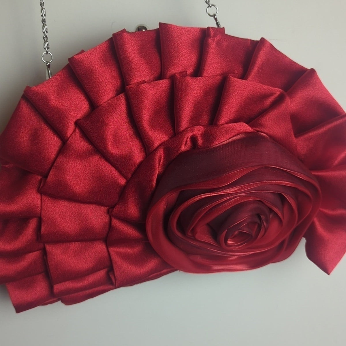 Holiday Red Evening Bag Roset Ruffle Metal Strap Kiss Lock Holiday