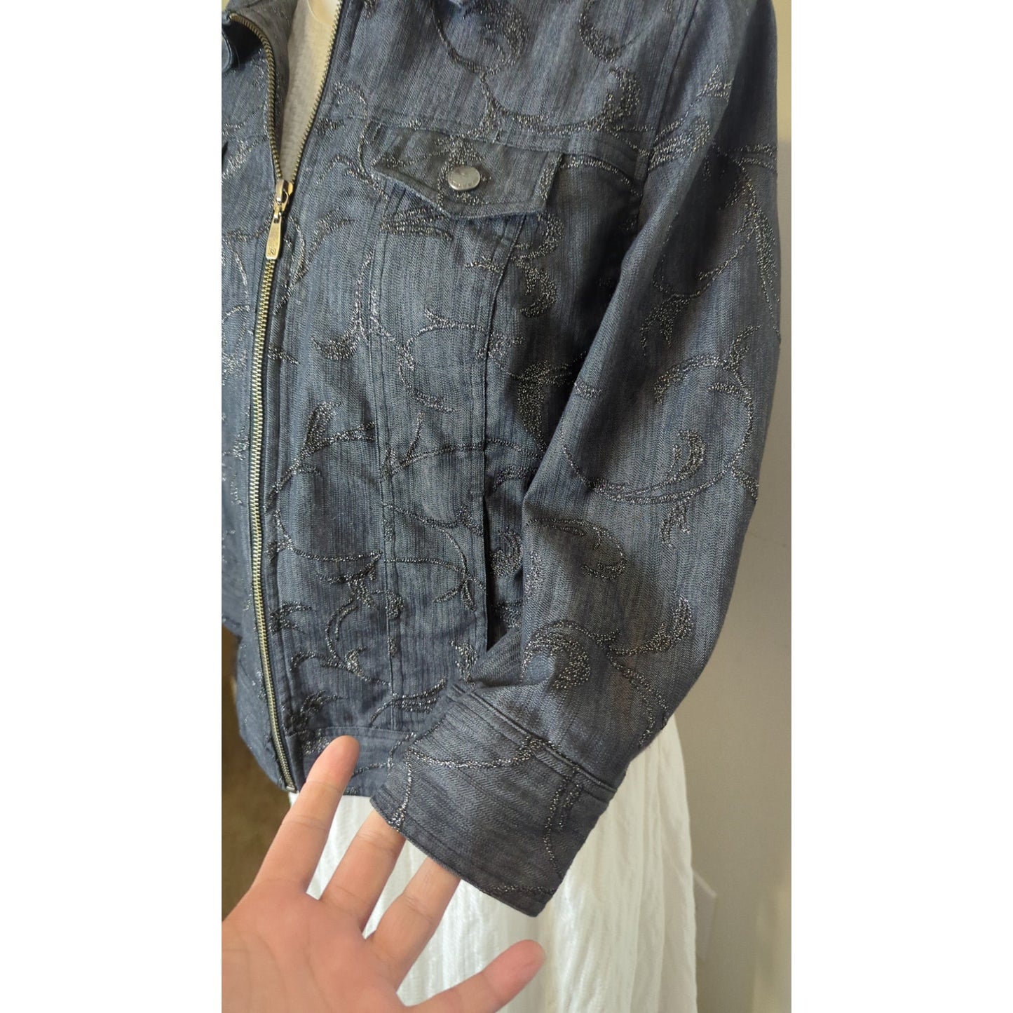 Boho Chic Dark Zip Up Denim Jacket Whimsical Embroidered Embellishment Size 12