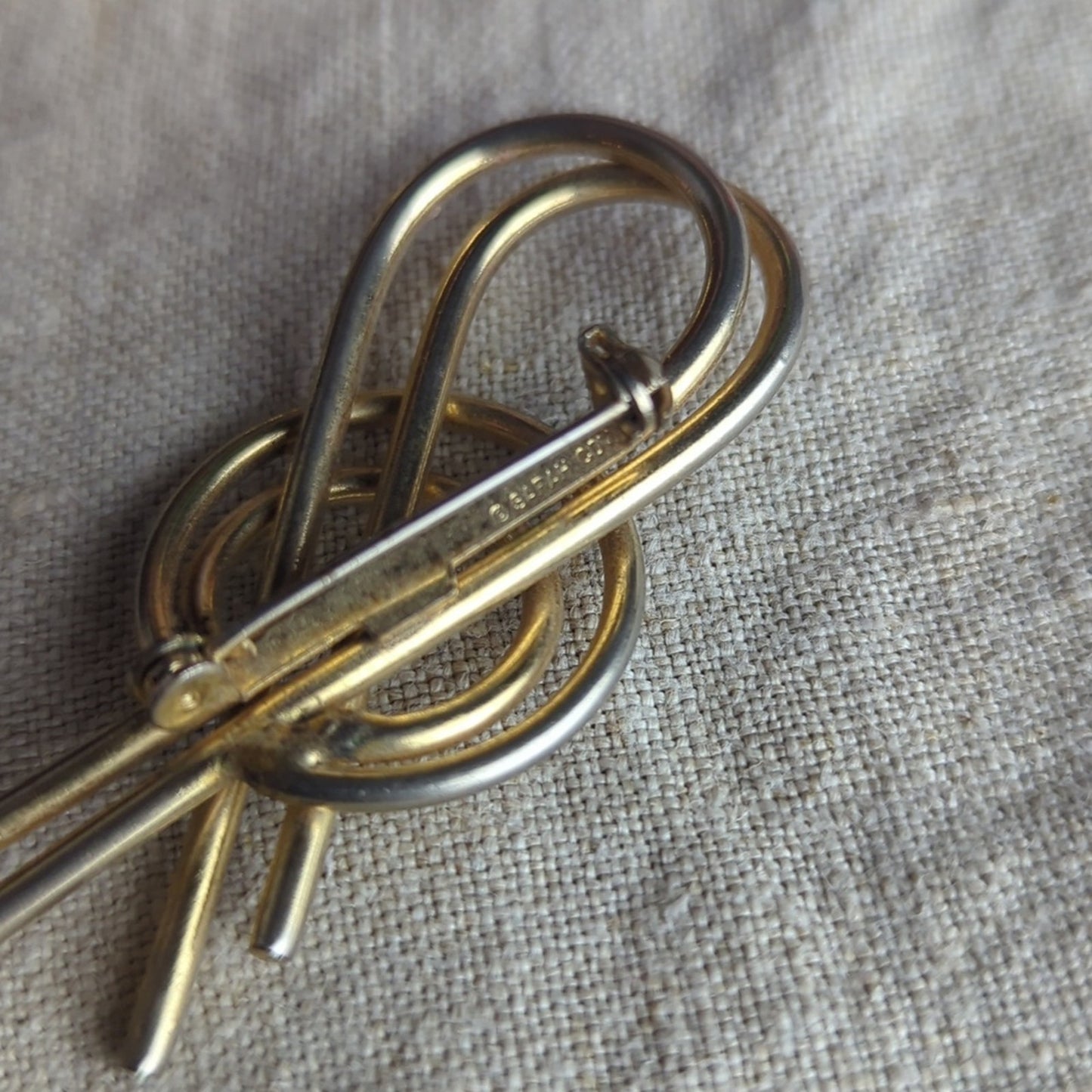 Vintage Signed Brooch Set – Gerry & Sarah Coventry Gold Tone Costume Jewelry